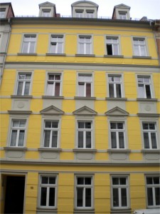 Rekonstruktion und Modernisierung eines 6 WE Mehrfamilienwohnhauses in Bautzen.